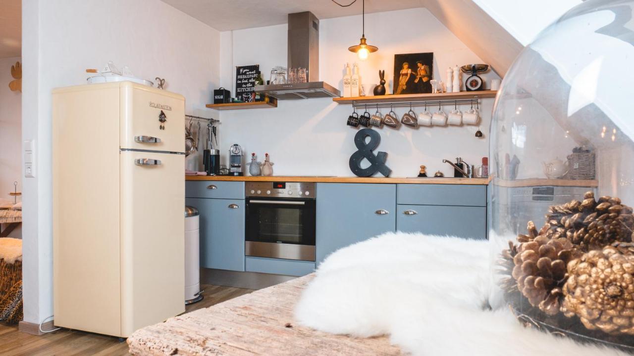 Dachwohnung Mit Ofen Und Freisitz Ühlingen-Birkendorf Exteriér fotografie