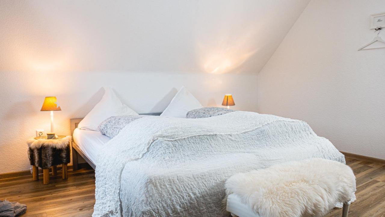 Dachwohnung Mit Ofen Und Freisitz Ühlingen-Birkendorf Exteriér fotografie