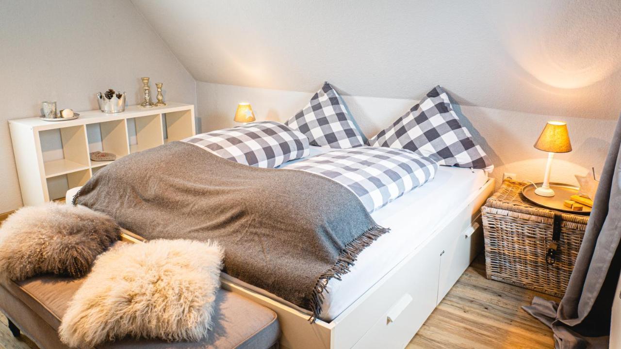 Dachwohnung Mit Ofen Und Freisitz Ühlingen-Birkendorf Exteriér fotografie